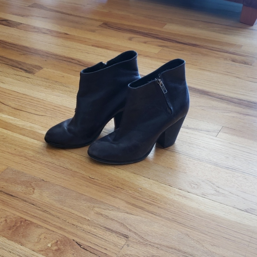 Steve Madden Booties